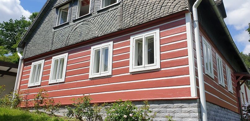 Nátěr chalupy v Liberci – hotová fasáda